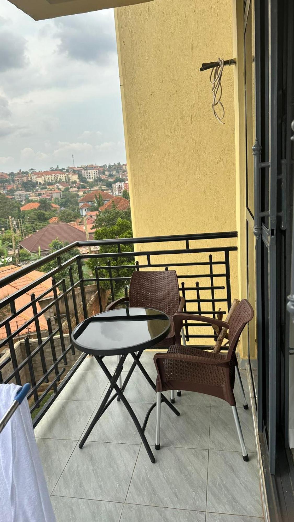 Ruby Homes Kampala Extérieur photo