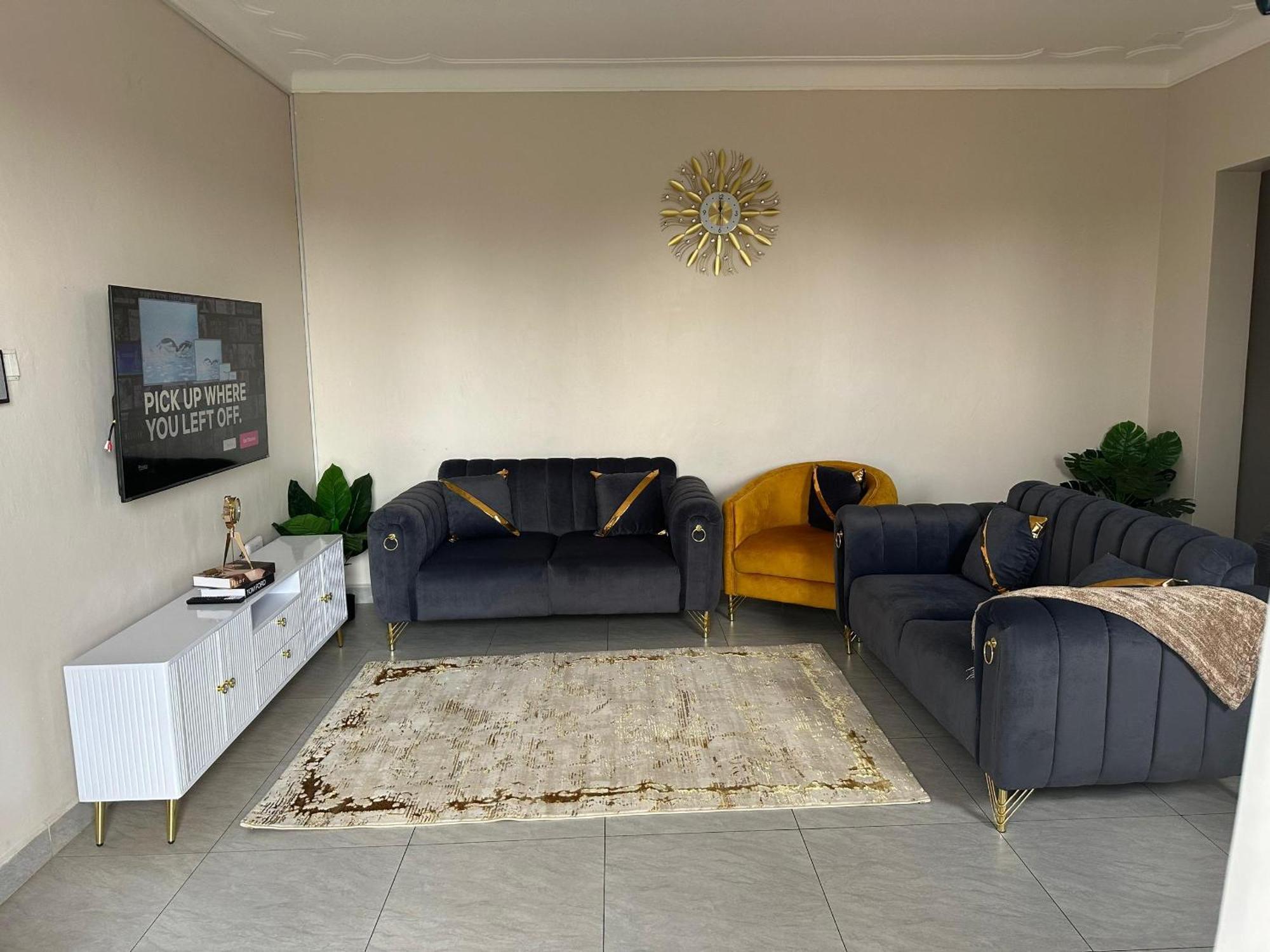 Ruby Homes Kampala Extérieur photo