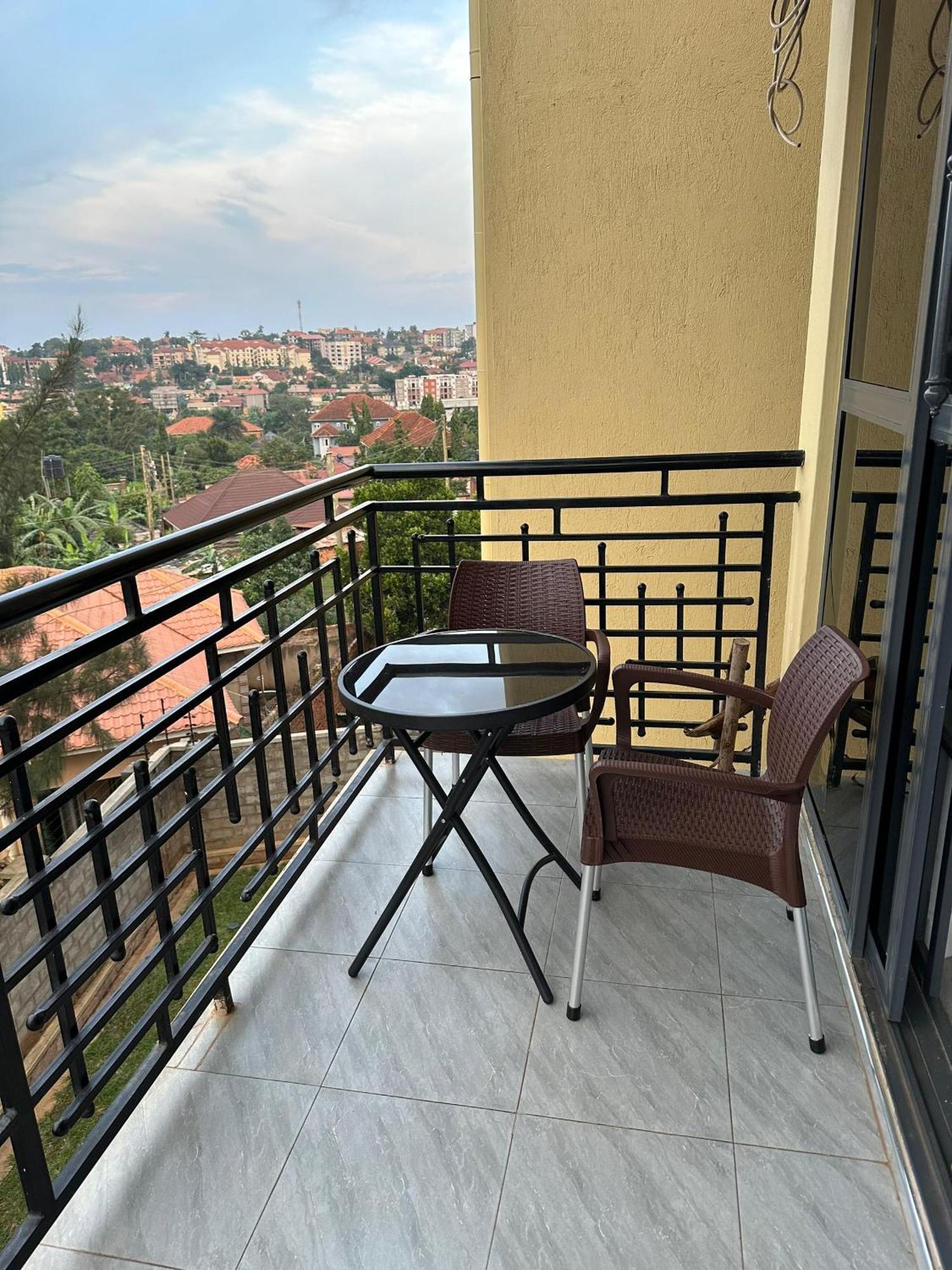 Ruby Homes Kampala Extérieur photo
